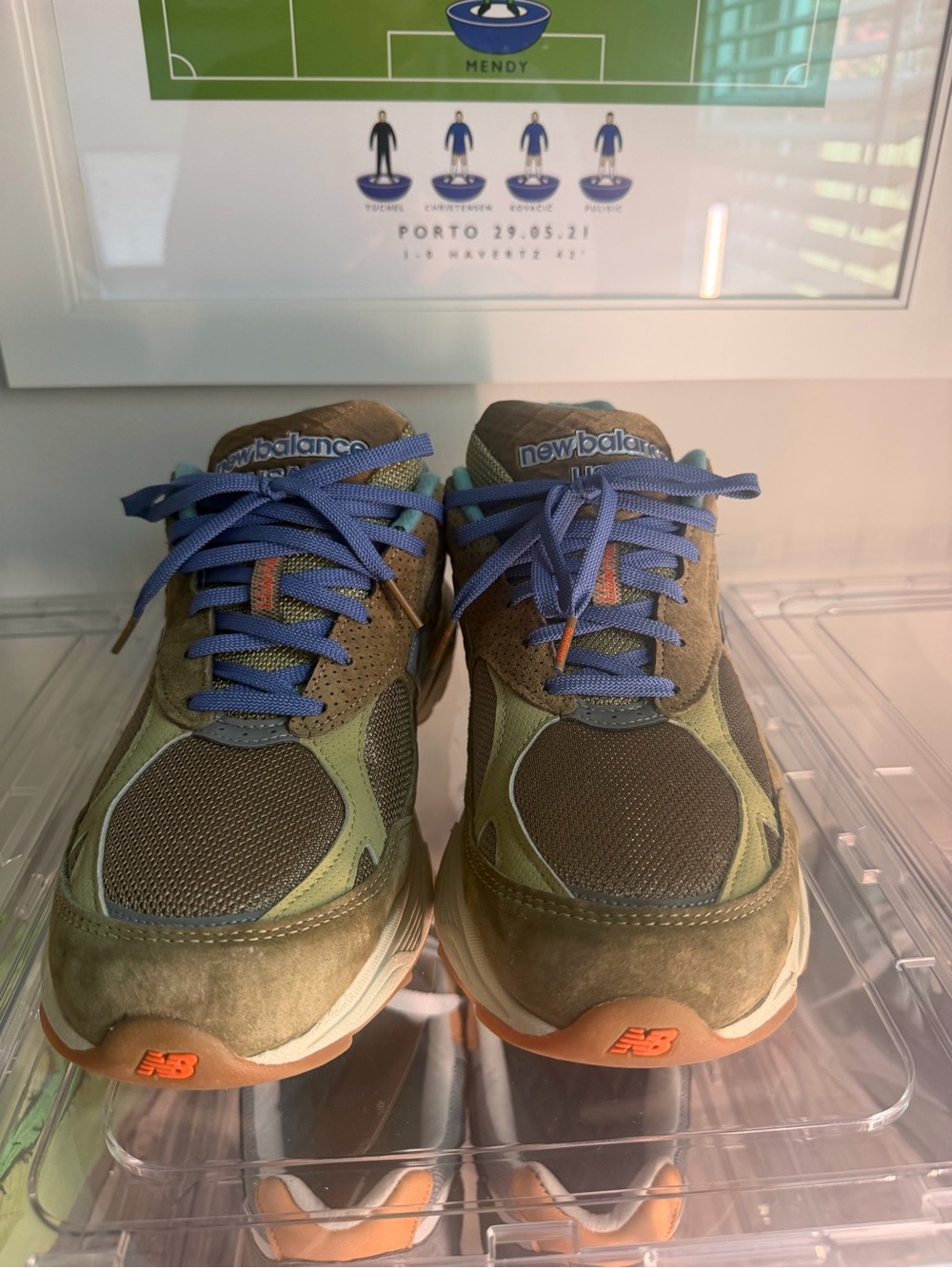 New Balance 990v3 Bodega x 15th Anniversary - Picture 2 of 5
